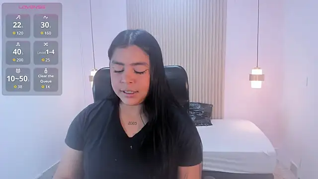 Snapshot of CelesteMoon5 chatting on 12/22/25, 08:09 CelesteMoon5 online show from 12/22/25, 08:09