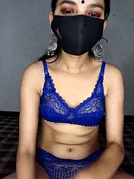 Snapshot of miss_siya_00 chatting on 05/02/26, 03:28 miss siya 00 online show from 05/02/26, 03:28