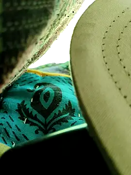 Hot2602 online show from 04/16/26, 06:03