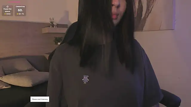 Lilith Sage  online show from 05/01/26, 08:36