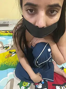 hotcharrryyyy online show from 02/21/26, 12:34