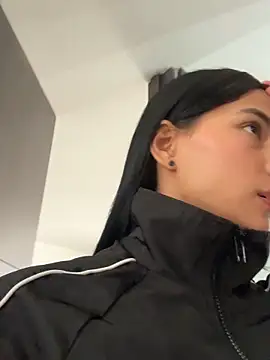 Ema Rose  online show from 02/06/26, 06:15