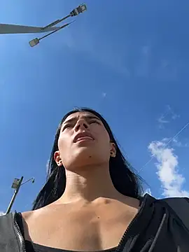 Ema Rose  online show from 04/08/26, 08:21