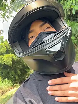 Ema Rose  online show from 02/04/26, 06:58