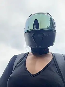 Ema Rose  online show from 03/25/26, 07:46