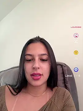 jujuarantes  2026 online show from 06/09/26, 02:18