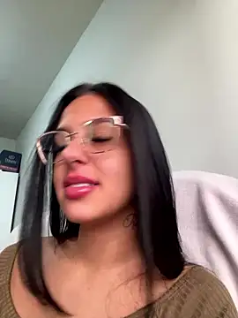 Snapshot of jujuarantes__2026 chatting on 01/16/26, 11:58 jujuarantes 2026 online show from 01/16/26, 11:58