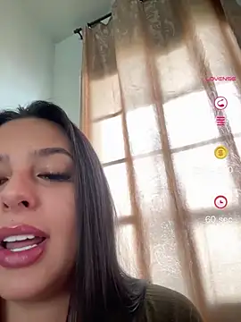 jujuarantes  2026 online show from 06/04/26, 02:11
