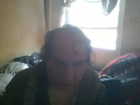 karelyruiz15 online show from 01/10/26, 06:47