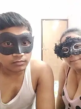 Snapshot of DesiSeductress chatting on 07/07/26, 07:17 DesiSeductress online show from 07/07/26, 07:17