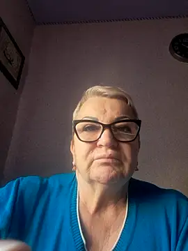 LanaLira435 online show from 12/22/25, 08:25