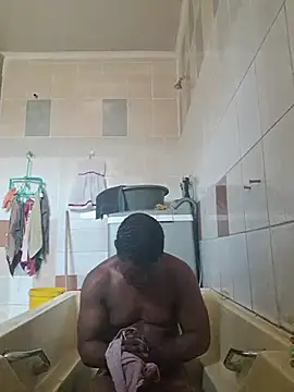 Snapshot of yourburget chatting on 01/08/26, 10:43 yourburget online show from 01/08/26, 10:43