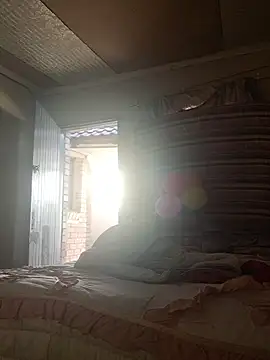 Snapshot of yourburget chatting on 02/04/26, 06:41 yourburget online show from 02/04/26, 06:41