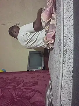 Snapshot of yourburget chatting on 03/02/26, 10:38 yourburget online show from 03/02/26, 10:38