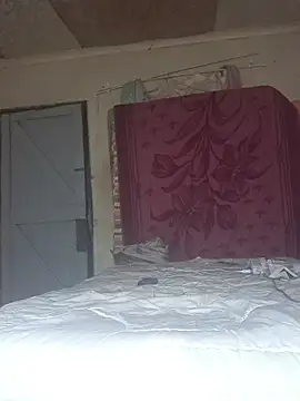 Snapshot of yourburget chatting on 02/22/26, 09:16 yourburget online show from 02/22/26, 09:16