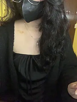 Sofiababy22 online show from 02/04/26, 03:18