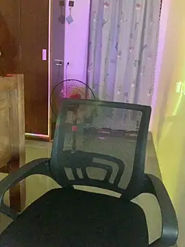 Sofiababy22 online show from 04/12/26, 02:20