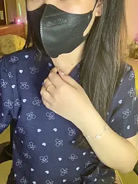 Sofiababy22 online show from 05/20/26, 03:31