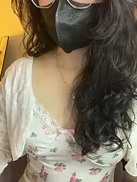 Sofiababy22 online show from 01/18/26, 03:59