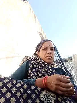 Karishma singh online show from 04/10/26, 02:18