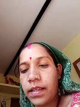 Karishma singh online show from 03/01/26, 09:53