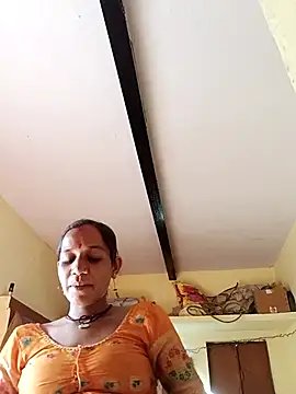 Karishma singh online show from 03/04/26, 10:34