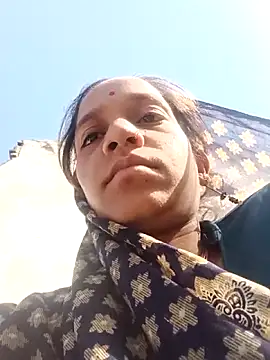 Karishma singh online show from 04/06/26, 02:07