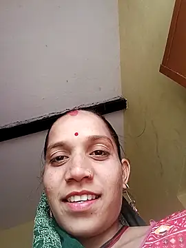 Karishma singh online show from 02/21/26, 08:05