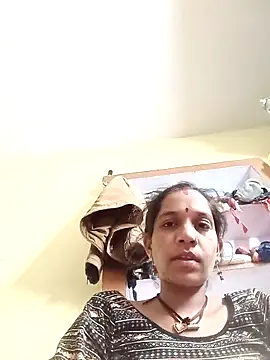 Karishma singh online show from 02/28/26, 08:19