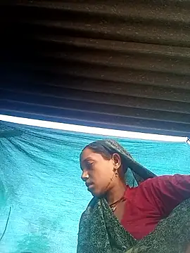 Karishma singh online show from 03/26/26, 01:37