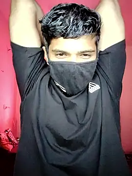 Snapshot of xrealcam699 chatting on 01/11/26, 07:15 xrealcam699 online show from 01/11/26, 07:15