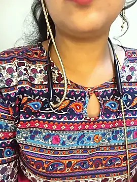 Deshi bhabhi143 online show from 02/02/26, 06:45