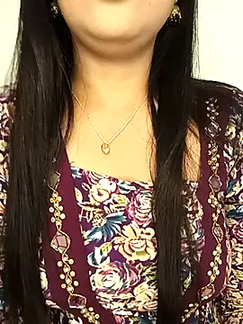 Deshi bhabhi143 online show from 04/14/26, 07:13