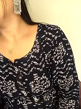 Deshi bhabhi143 online show from 04/29/26, 11:36