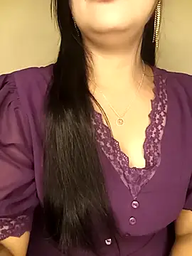 Deshi bhabhi143 online show from 04/16/26, 01:45