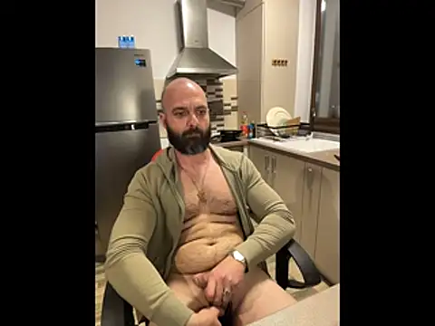 DamonSalvatore2 online show from 04/08/26, 09:05