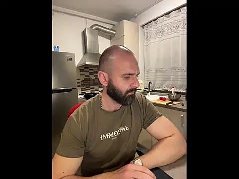 DamonSalvatore2 online show from 04/13/26, 08:24