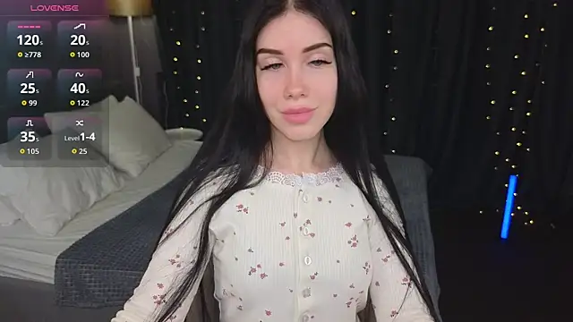 Chloe   Davis online show from 03/06/26, 05:46