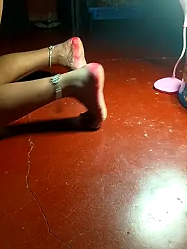 Hot-Angale online show from 04/16/26, 06:30