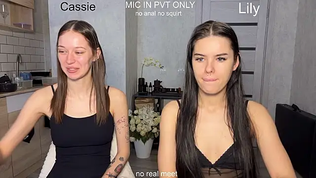 girls secrets online show from 03/03/26, 10:55