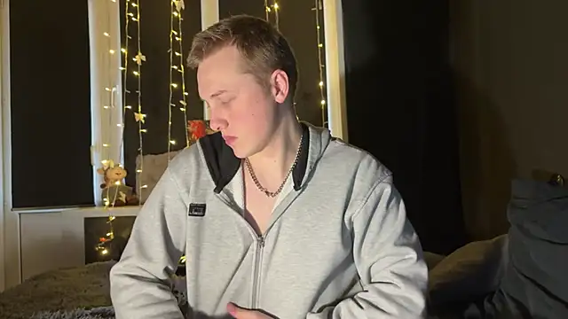 love4couple online show from 04/11/26, 07:45