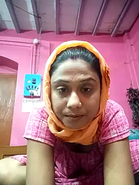 Hooghlypinkivabi online show from 02/06/26, 12:45