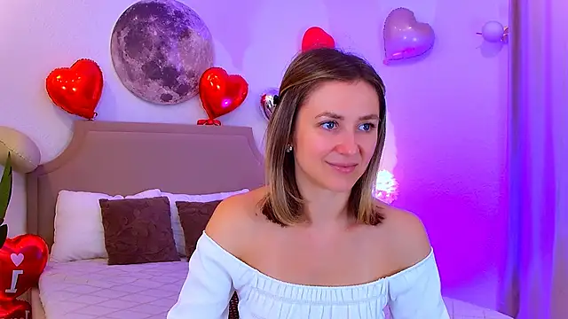 EmeraldGlow online show from 02/13/26, 02:39