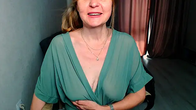 MiLenaMilf online show from 05/18/26, 05:56