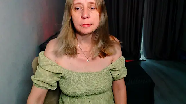 MiLenaMilf online show from 05/31/26, 07:47