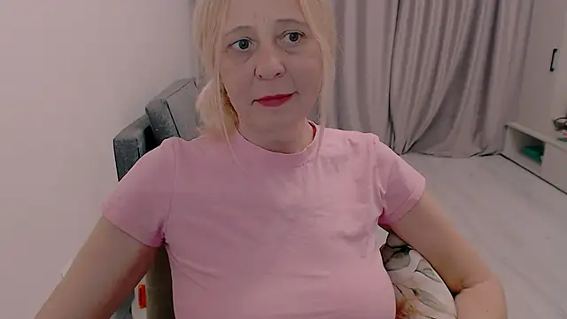 MiLenaMilf online show from 10/23/25, 04:55