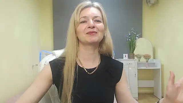 Snapshot of MelissaTyler chatting on 05/16/26, 10:36 MelissaTyler online show from 05/16/26, 10:36
