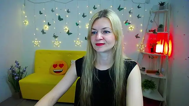 Snapshot of MelissaTyler chatting on 04/24/26, 11:23 MelissaTyler online show from 04/24/26, 11:23