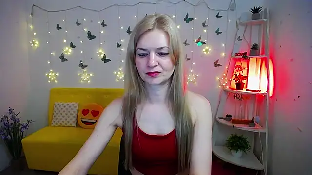 Snapshot of MelissaTyler chatting on 05/05/26, 11:24 MelissaTyler online show from 05/05/26, 11:24