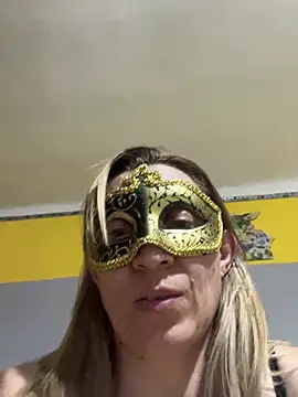 SexyMamiVee online show from 02/21/26, 05:48